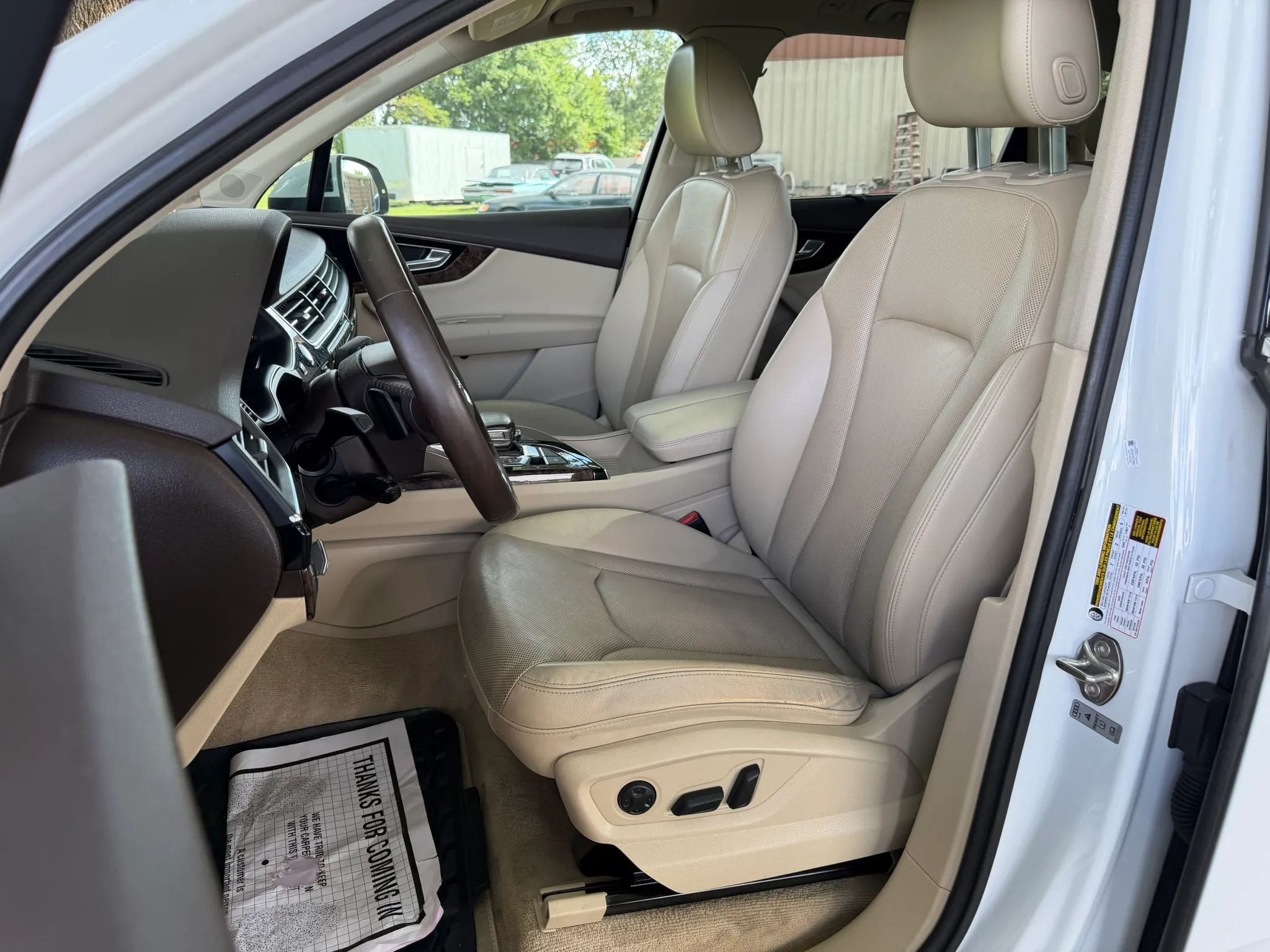 2017 Audi Q7 3.0T Premium Plus photo 14
