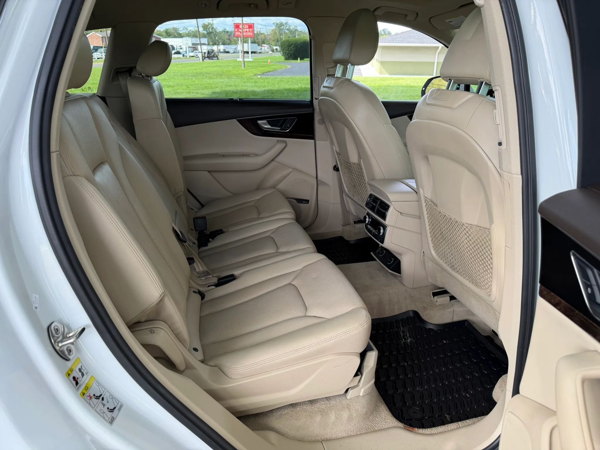 2017 Audi Q7 3.0T Premium Plus photo 22