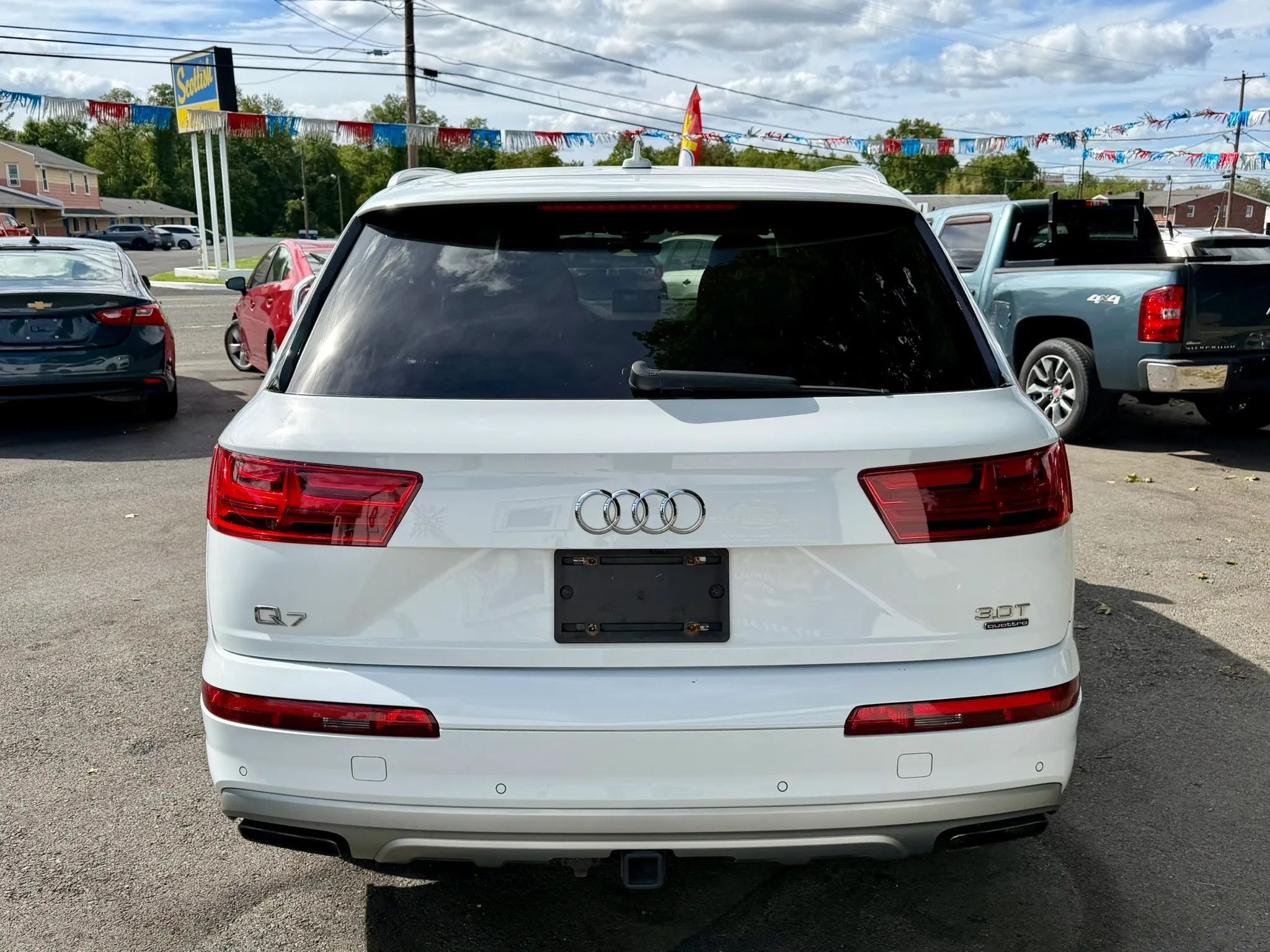 2017 Audi Q7 3.0T Premium Plus photo 6