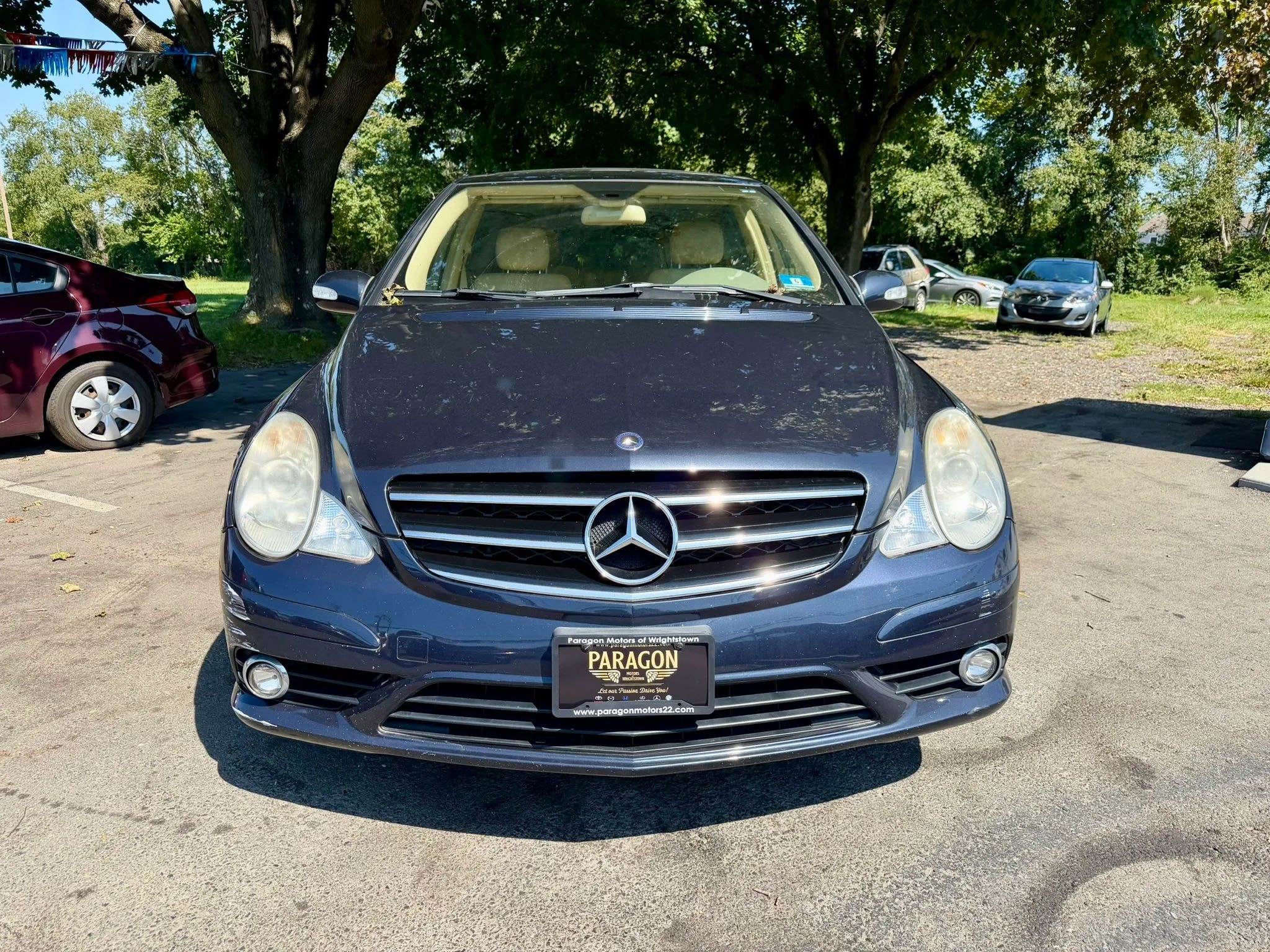 2010 Mercedes-Benz R350 4MATIC photo 3