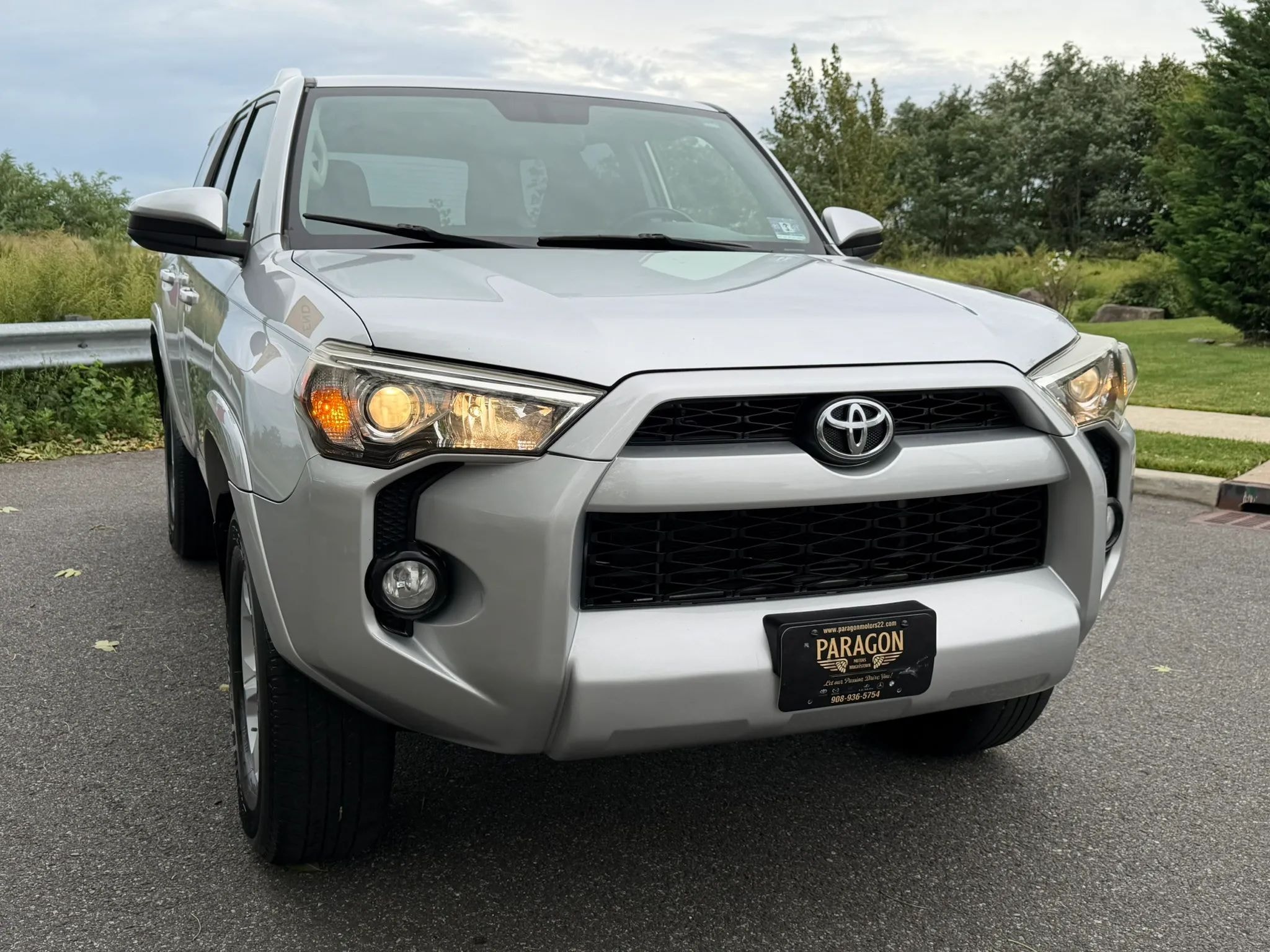 2014 Toyota 4Runner SR5 photo 10