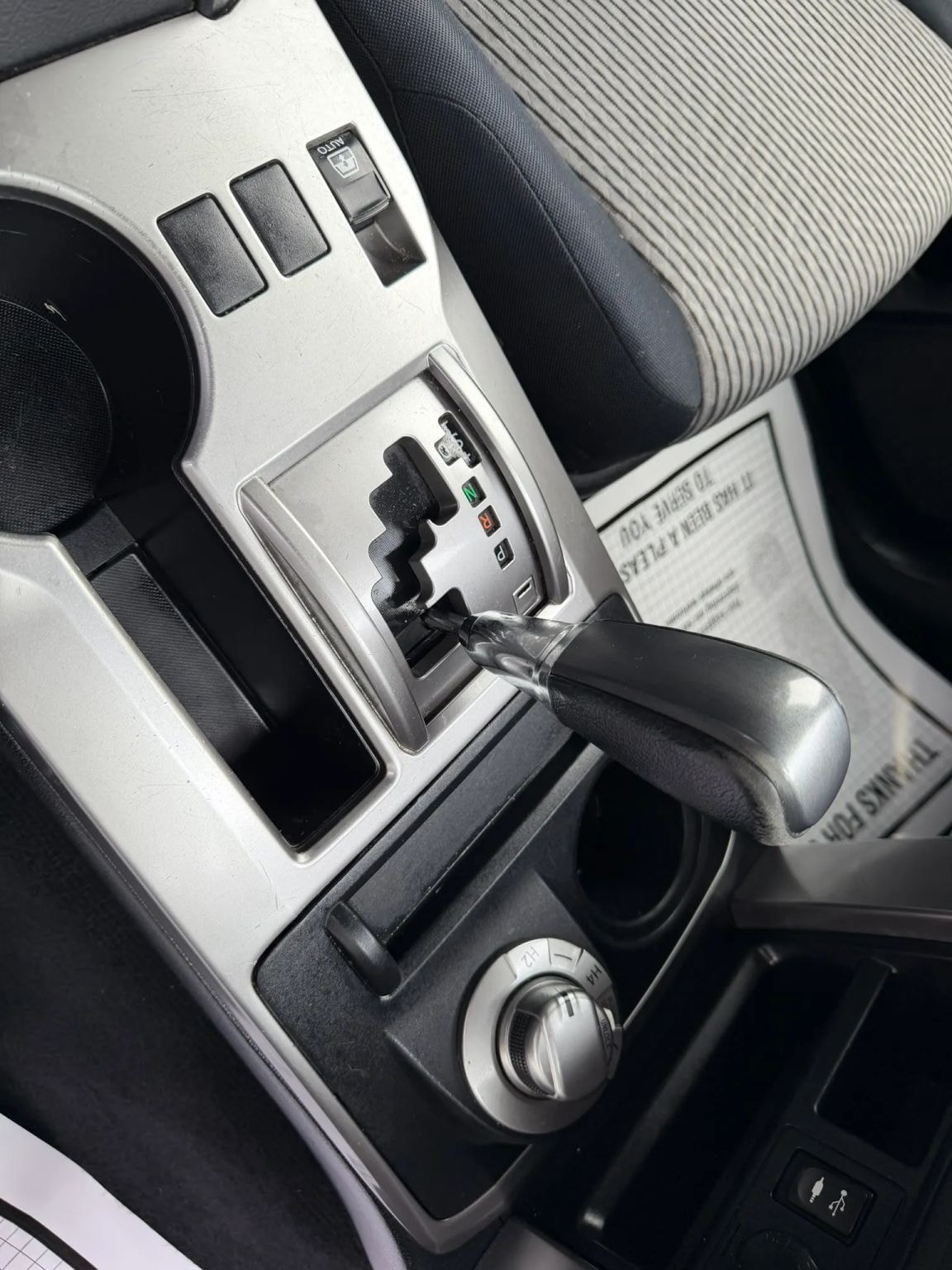 2014 Toyota 4Runner SR5 photo 24