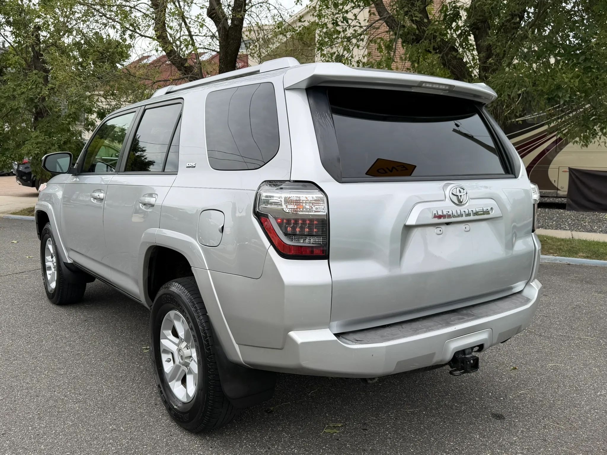 2014 Toyota 4Runner SR5 photo 5
