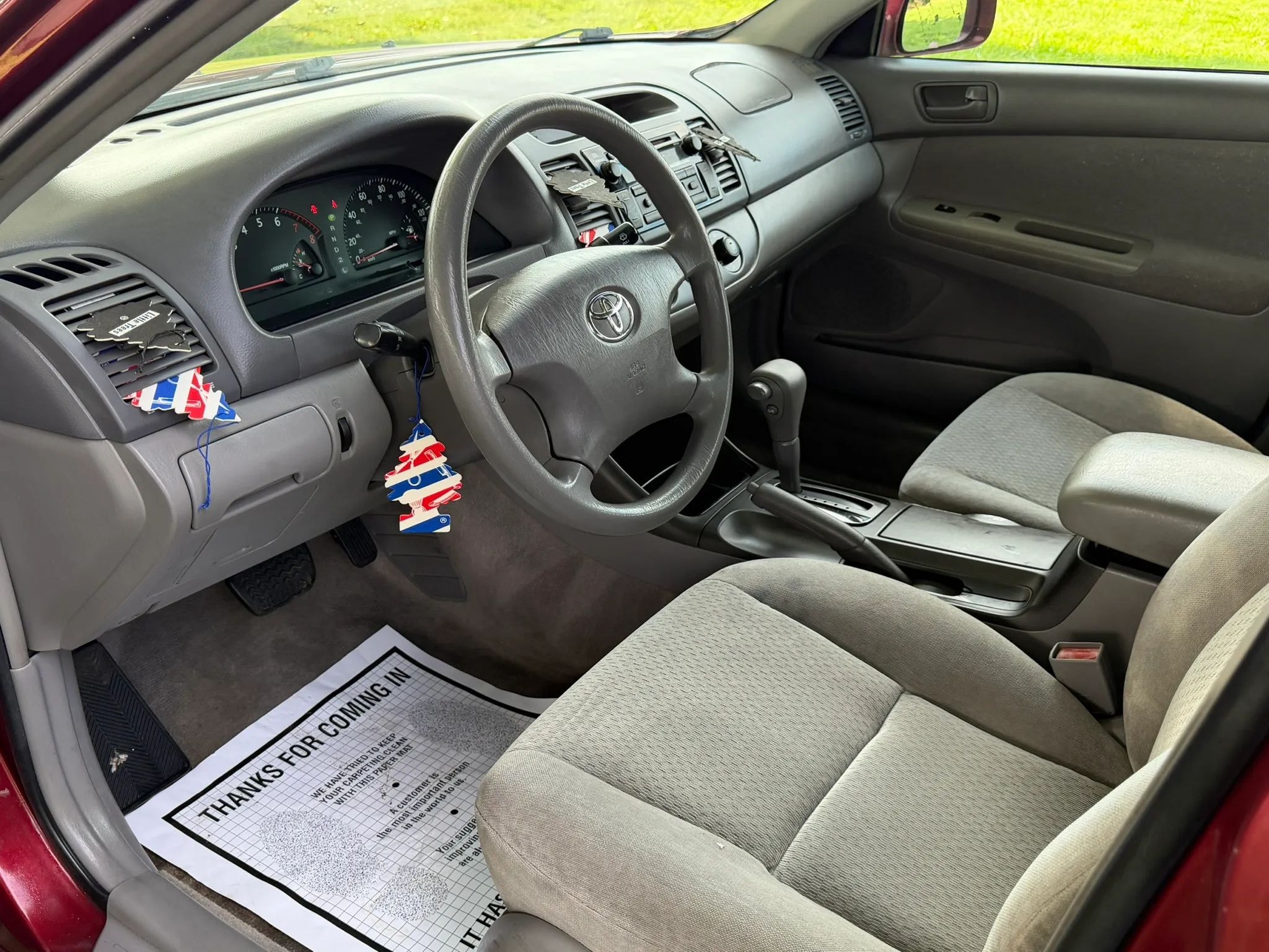 2003 Toyota Camry LE photo 14