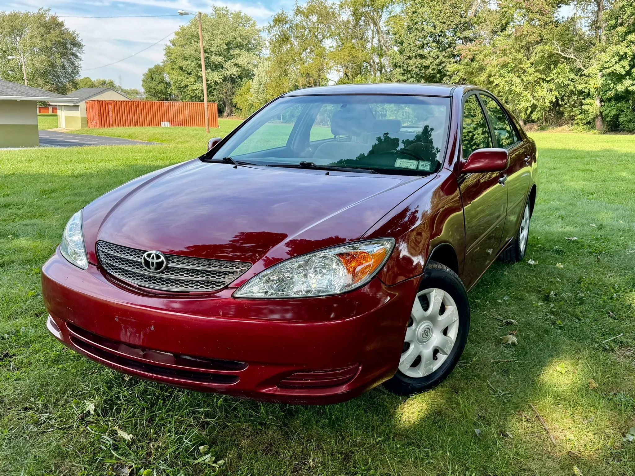 2003 Toyota Camry LE photo 4