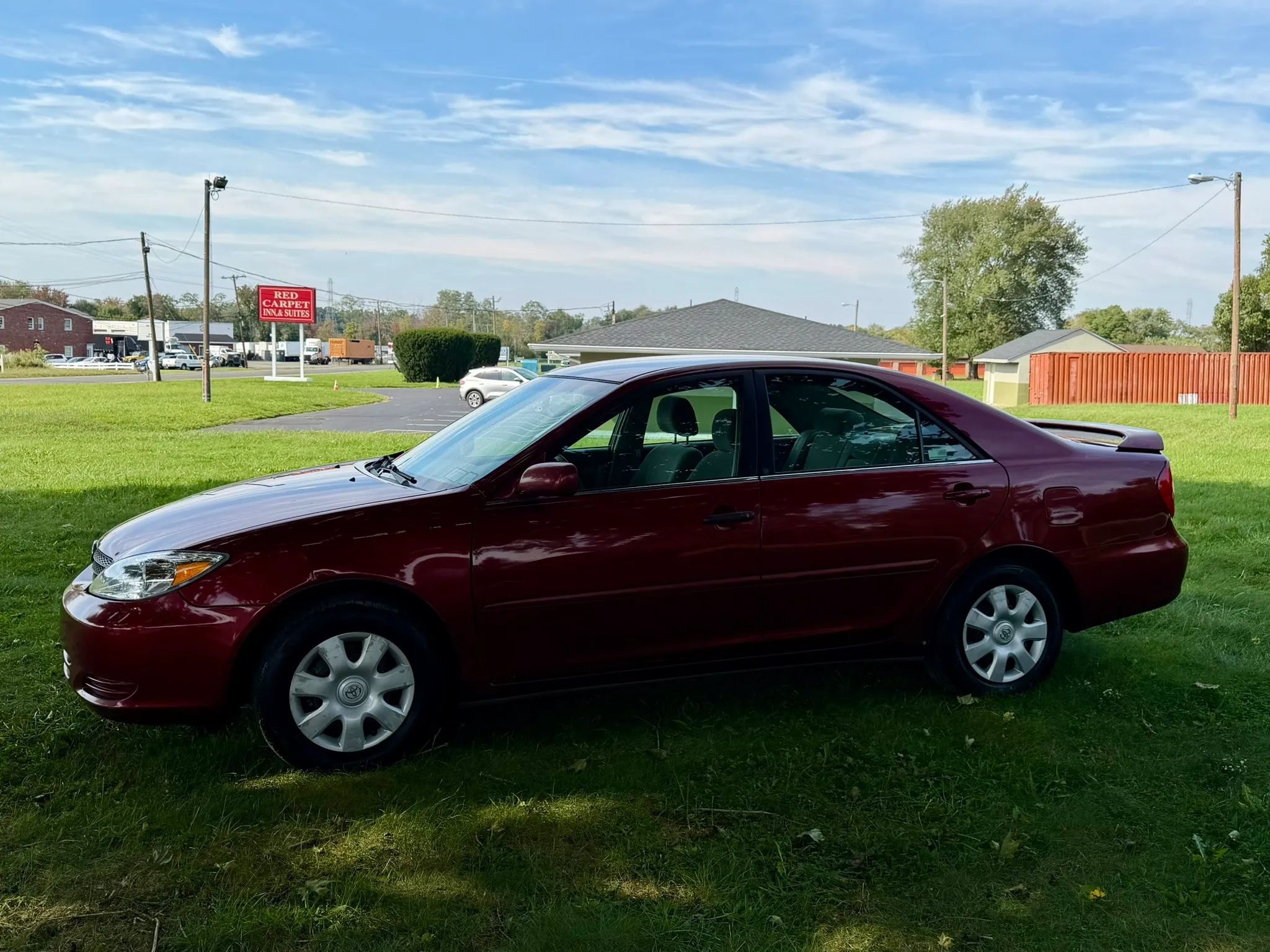 2003 Toyota Camry LE photo 5