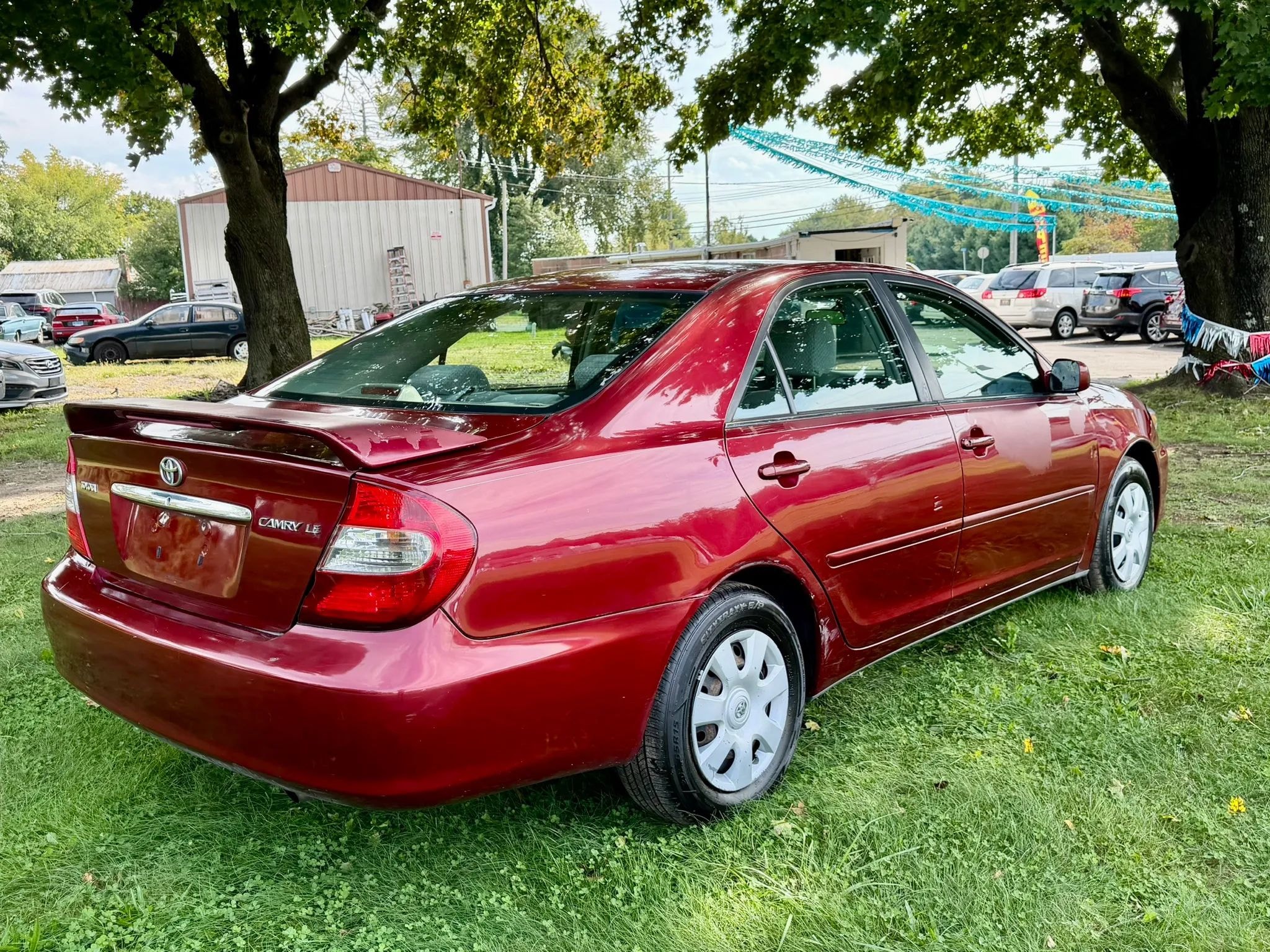 2003 Toyota Camry LE photo 8