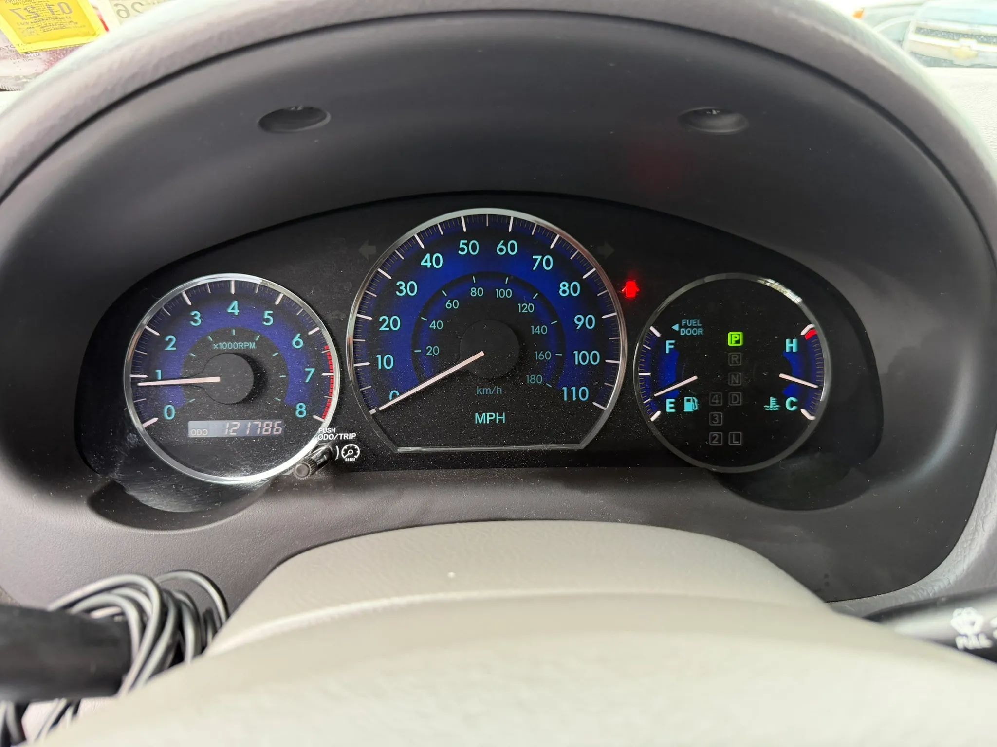 2009 Toyota Sienna LE photo 23